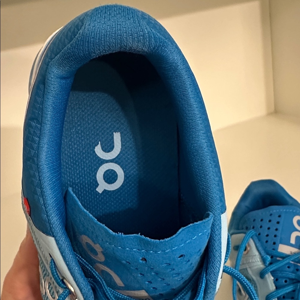 Cloudflow Woman’s Running Shoes - Picture 11 of 14